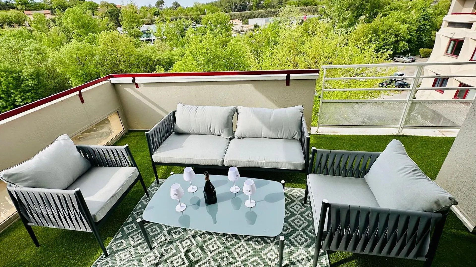 Le 409 Climatise, Rooftop, Parking, A 10 Min Du Centre Ville D'Aix En Provence Aix-en-Provence